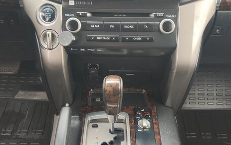 Toyota Land Cruiser 200, 2010 год, 4 500 000 рублей, 13 фотография