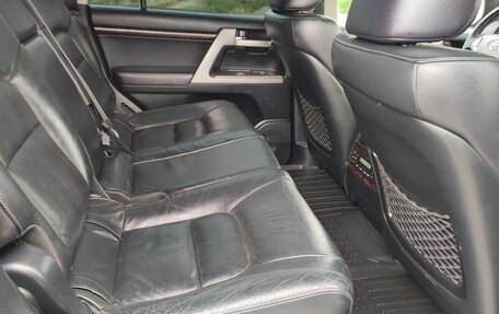 Toyota Land Cruiser 200, 2010 год, 4 500 000 рублей, 17 фотография