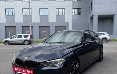 BMW 3 серия, 2014 год, 1 650 000 рублей, 3 фотография