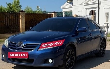 Toyota Camry, 2009 год, 1 050 000 рублей, 2 фотография