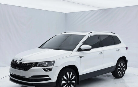 Skoda Karoq I, 2022 год, 1 760 005 рублей, 1 фотография