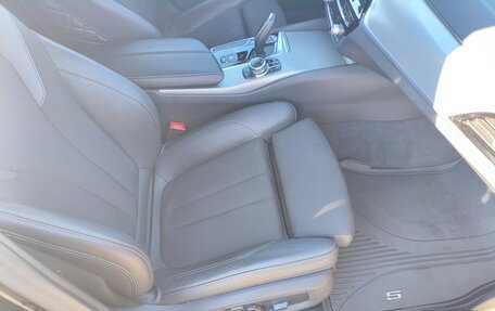 BMW 5 серия, 2018 год, 3 050 000 рублей, 16 фотография