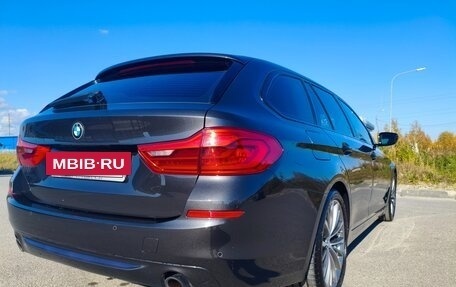 BMW 5 серия, 2018 год, 3 050 000 рублей, 10 фотография