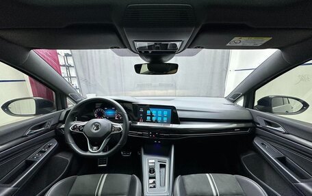 Volkswagen Golf VIII, 2022 год, 1 766 000 рублей, 8 фотография