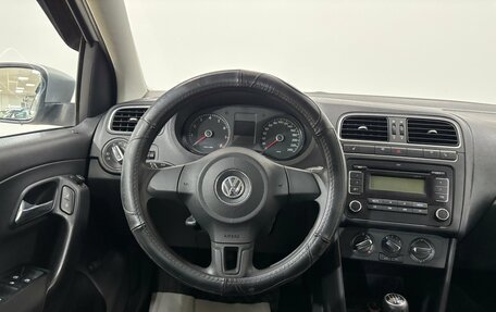 Volkswagen Polo VI (EU Market), 2011 год, 640 000 рублей, 14 фотография