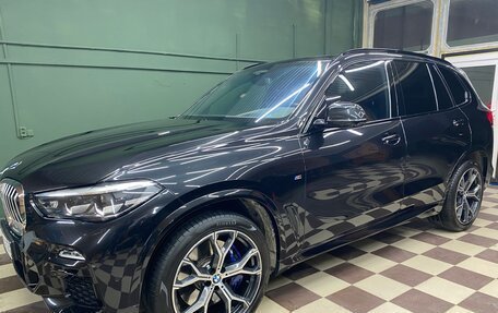 BMW X5, 2019 год, 6 900 000 рублей, 3 фотография