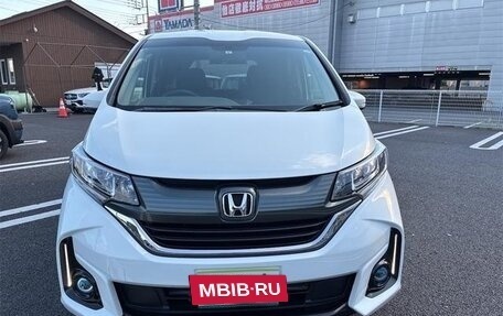Honda Freed II, 2017 год, 1 180 000 рублей, 2 фотография