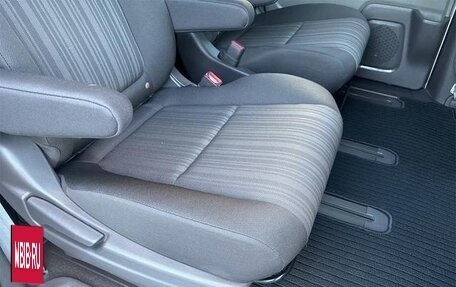 Honda Freed II, 2017 год, 1 180 000 рублей, 21 фотография