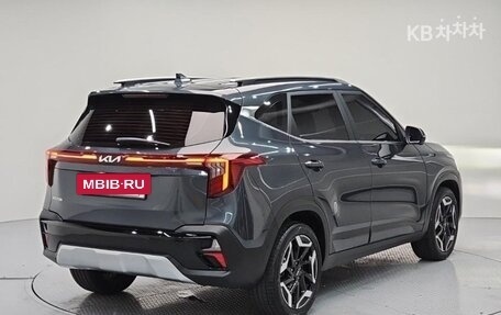 KIA Seltos I, 2022 год, 1 810 005 рублей, 4 фотография