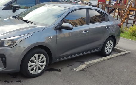 KIA Rio IV, 2018 год, 1 300 000 рублей, 7 фотография
