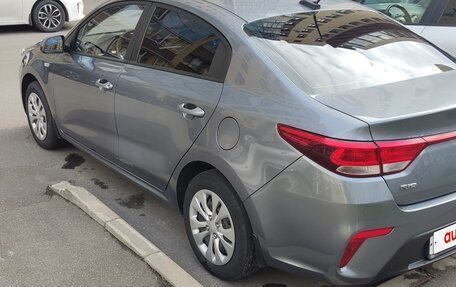 KIA Rio IV, 2018 год, 1 300 000 рублей, 12 фотография