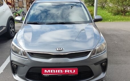 KIA Rio IV, 2018 год, 1 300 000 рублей, 8 фотография