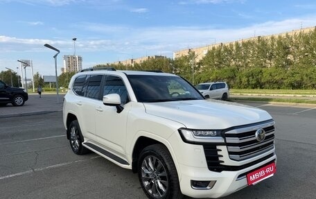 Toyota Land Cruiser, 2022 год, 13 500 000 рублей, 3 фотография