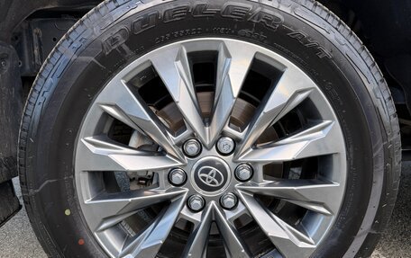 Toyota Land Cruiser, 2022 год, 13 500 000 рублей, 17 фотография