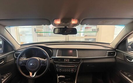 KIA Optima IV, 2017 год, 1 700 000 рублей, 10 фотография