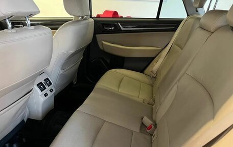 Subaru Outback IV рестайлинг, 2016 год, 2 080 000 рублей, 9 фотография
