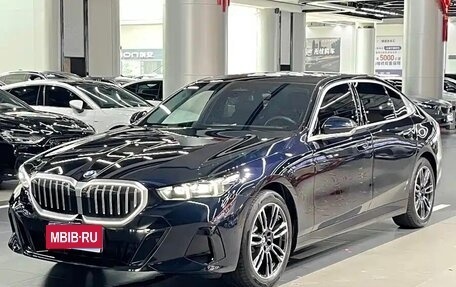 BMW 5 серия, 2026 год, 6 467 720 рублей, 1 фотография
