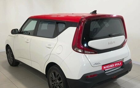 KIA Soul III, 2022 год, 1 980 000 рублей, 5 фотография