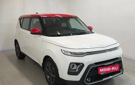 KIA Soul III, 2022 год, 1 980 000 рублей, 2 фотография