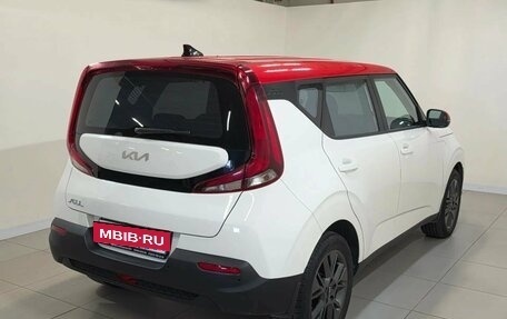 KIA Soul III, 2022 год, 1 980 000 рублей, 4 фотография