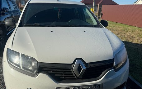 Renault Logan II, 2017 год, 530 000 рублей, 3 фотография