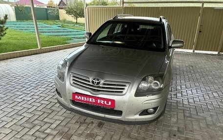 Toyota Avensis III рестайлинг, 2007 год, 830 000 рублей, 3 фотография