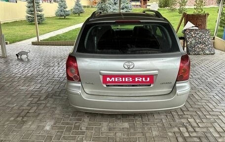 Toyota Avensis III рестайлинг, 2007 год, 830 000 рублей, 5 фотография