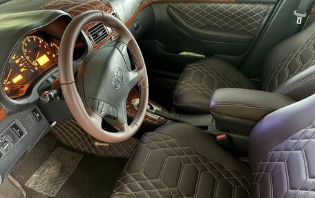 Toyota Avensis III рестайлинг, 2007 год, 830 000 рублей, 11 фотография