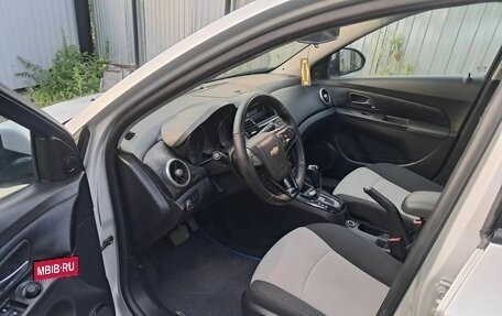 Chevrolet Cruze II, 2011 год, 600 000 рублей, 5 фотография