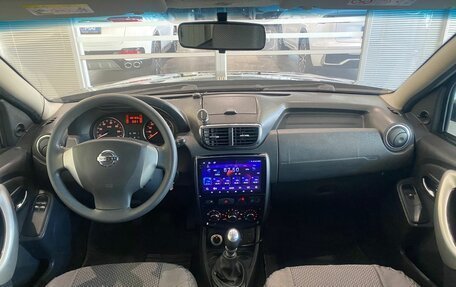 Nissan Terrano III, 2015 год, 1 046 000 рублей, 21 фотография