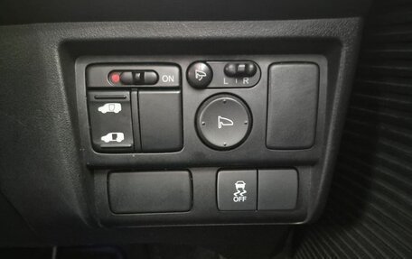 Honda Freed I, 2013 год, 1 286 000 рублей, 22 фотография