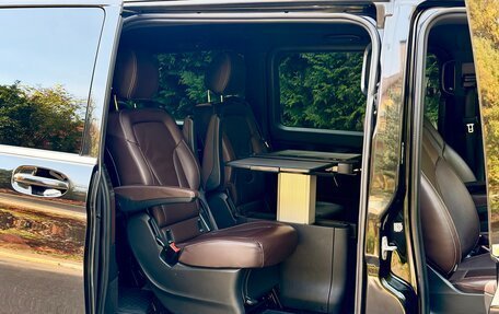Mercedes-Benz V-Класс, 2016 год, 3 350 000 рублей, 12 фотография