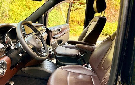 Mercedes-Benz V-Класс, 2016 год, 3 350 000 рублей, 8 фотография