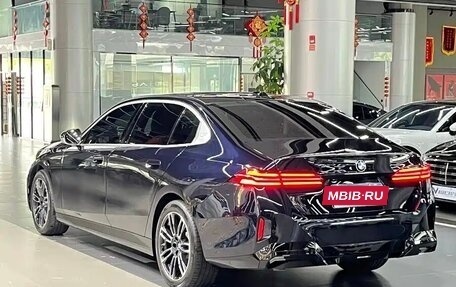 BMW 5 серия, 2026 год, 6 467 720 рублей, 4 фотография