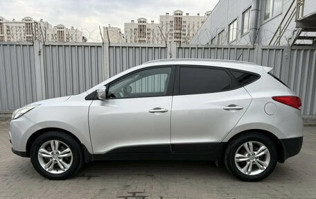 Hyundai ix35 I рестайлинг, 2013 год, 1 295 000 рублей, 2 фотография
