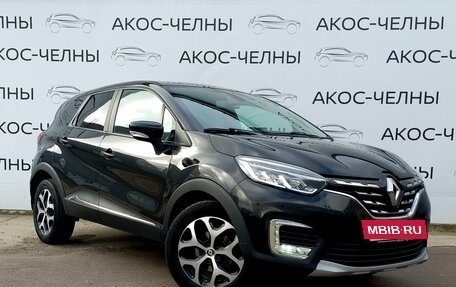 Renault Kaptur I рестайлинг, 2021 год, 1 600 000 рублей, 2 фотография