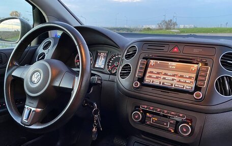 Volkswagen Golf Plus II, 2012 год, 650 000 рублей, 24 фотография