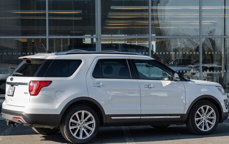 Ford Explorer VI, 2017 год, 2 760 000 рублей, 3 фотография