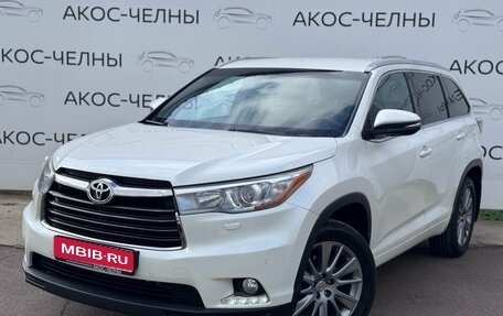 Toyota Highlander III, 2014 год, 2 150 000 рублей, 1 фотография