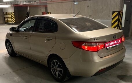 KIA Rio III рестайлинг, 2012 год, 840 000 рублей, 3 фотография
