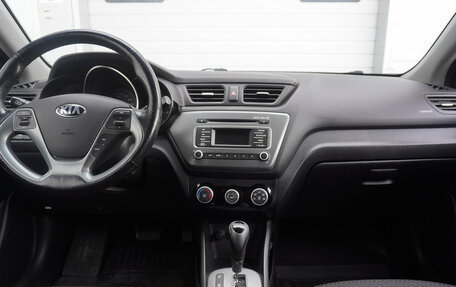 KIA Rio III рестайлинг, 2017 год, 995 000 рублей, 12 фотография