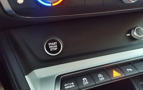 Audi Q3, 2023 год, 3 490 000 рублей, 28 фотография
