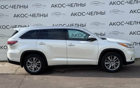 Toyota Highlander III, 2014 год, 2 150 000 рублей, 4 фотография