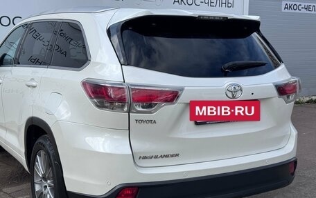 Toyota Highlander III, 2014 год, 2 150 000 рублей, 12 фотография