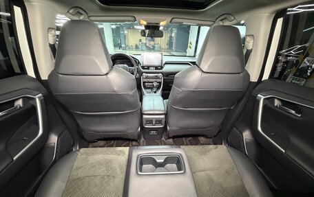 Toyota RAV4, 2022 год, 2 990 000 рублей, 15 фотография