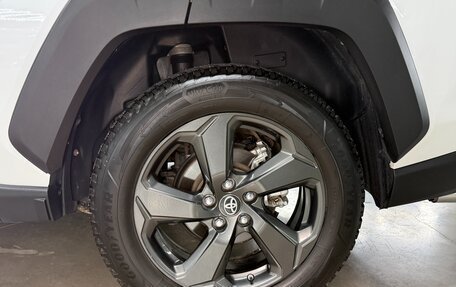 Toyota RAV4, 2022 год, 2 990 000 рублей, 27 фотография