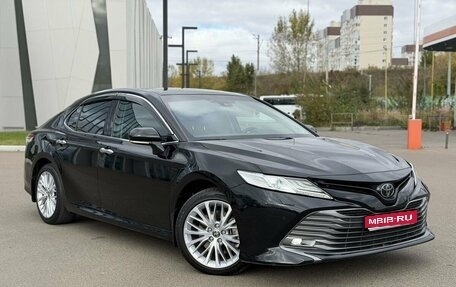 Toyota Camry, 2020 год, 2 700 000 рублей, 1 фотография