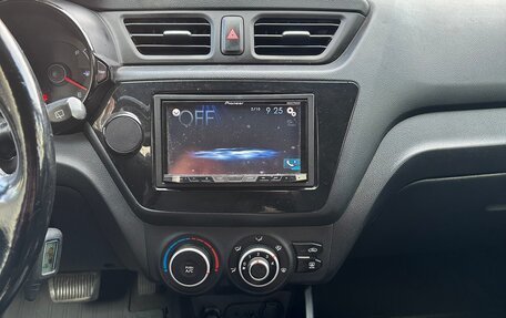 KIA Rio III рестайлинг, 2014 год, 975 000 рублей, 5 фотография