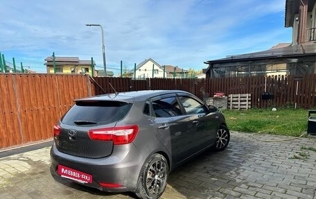 KIA Rio III рестайлинг, 2014 год, 975 000 рублей, 4 фотография