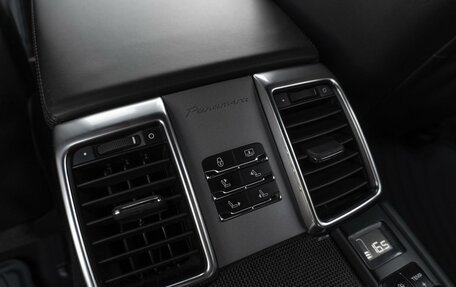 Porsche Panamera II рестайлинг, 2013 год, 3 799 000 рублей, 31 фотография
